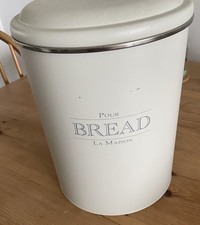 Circular Tall Bread Bin