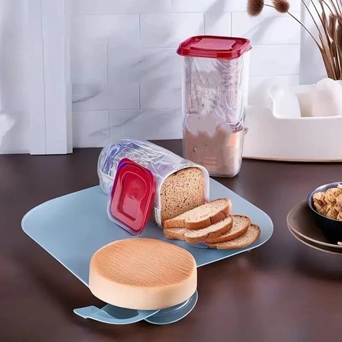 Bread keeper loaf - bread,